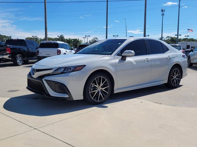 2023 Toyota Camry SE