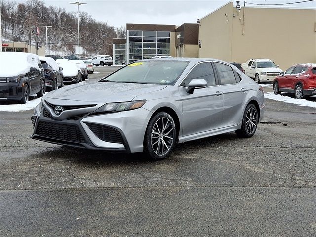 2023 Toyota Camry SE