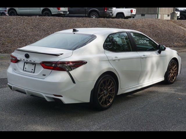 2023 Toyota Camry Hybrid SE Nightshade