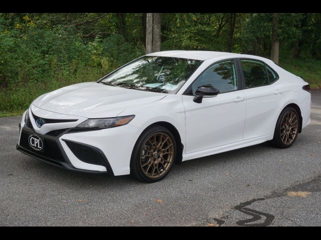 2023 Toyota Camry Hybrid SE Nightshade