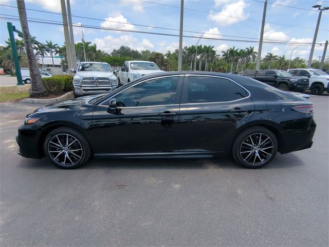 2023 Toyota Camry SE Nightshade