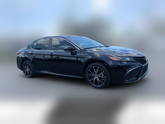 2023 Toyota Camry SE Nightshade