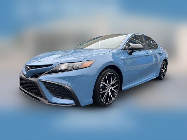 2023 Toyota Camry Hybrid SE Nightshade