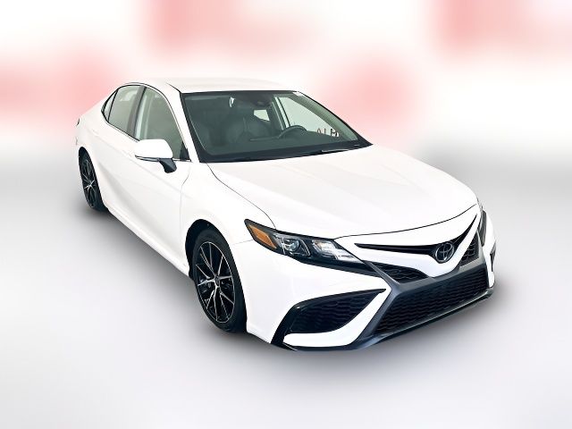 2023 Toyota Camry SE Nightshade