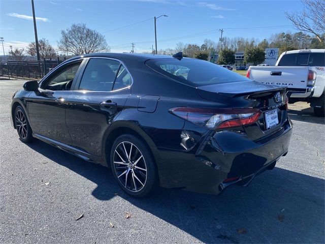 2023 Toyota Camry SE Nightshade