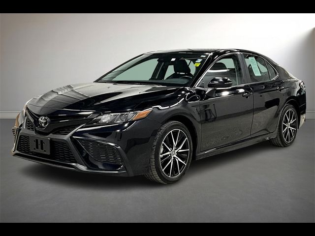 2023 Toyota Camry SE Nightshade