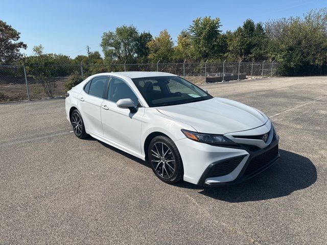 2023 Toyota Camry SE Nightshade