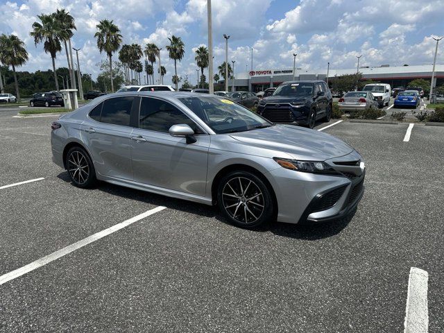 2023 Toyota Camry SE Nightshade