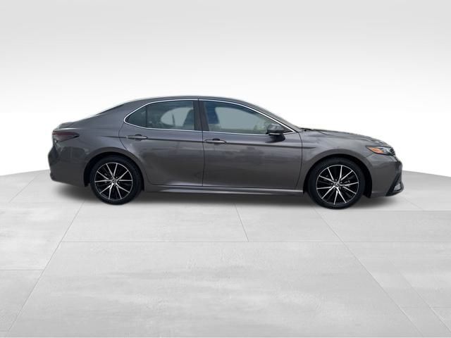 2023 Toyota Camry SE Nightshade