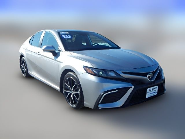 2023 Toyota Camry SE Nightshade