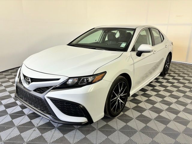 2023 Toyota Camry SE Nightshade