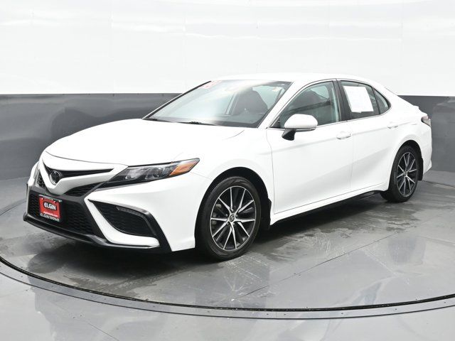 2023 Toyota Camry SE Nightshade