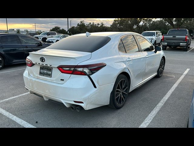 2023 Toyota Camry SE