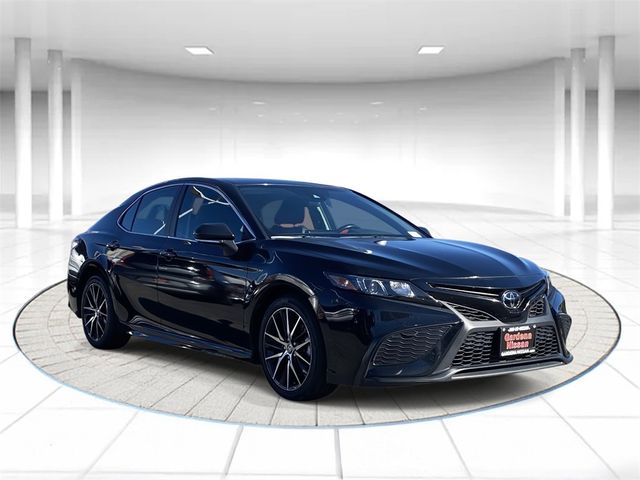 2023 Toyota Camry SE Nightshade