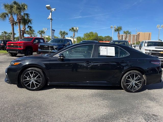 2023 Toyota Camry SE Nightshade