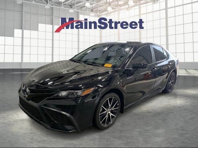 2023 Toyota Camry SE Nightshade