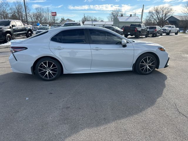 2023 Toyota Camry SE Nightshade