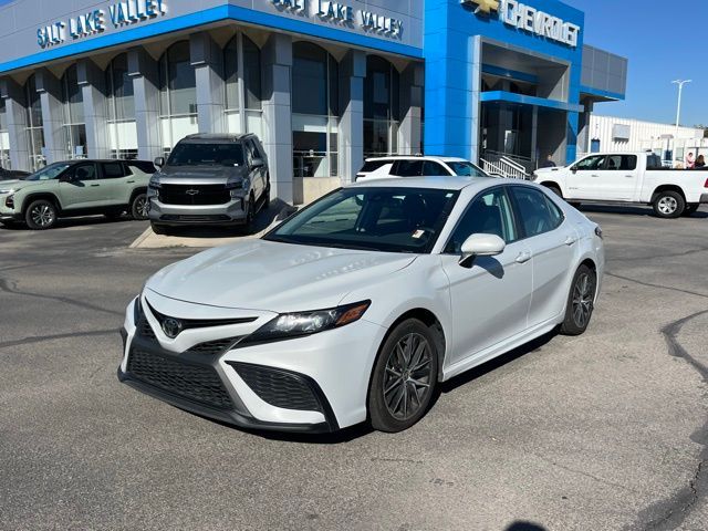 2023 Toyota Camry SE Nightshade