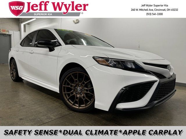 2023 Toyota Camry SE Nightshade