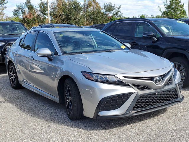 2023 Toyota Camry SE Nightshade