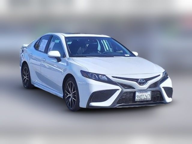 2023 Toyota Camry SE Nightshade