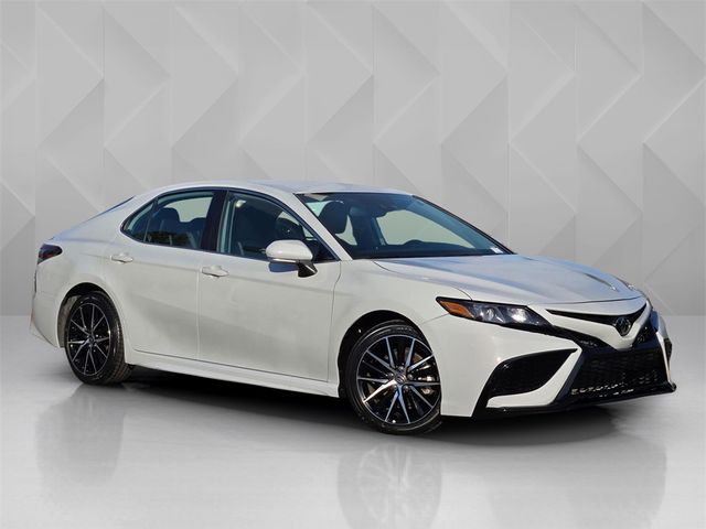2023 Toyota Camry SE Nightshade