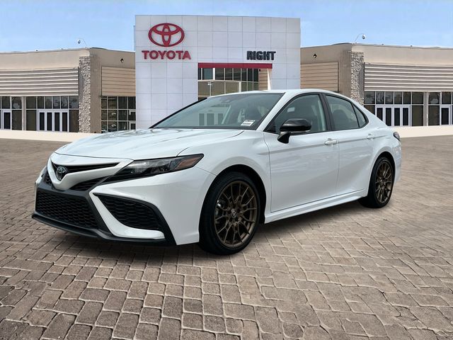 2023 Toyota Camry SE Nightshade