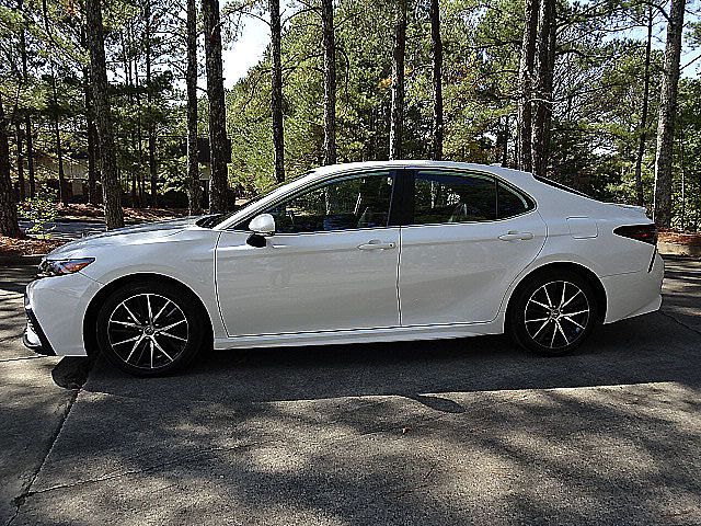 2023 Toyota Camry 