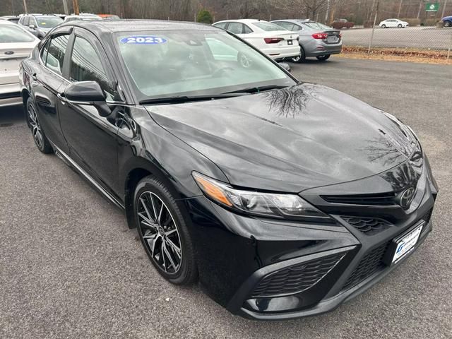 2023 Toyota Camry SE Nightshade