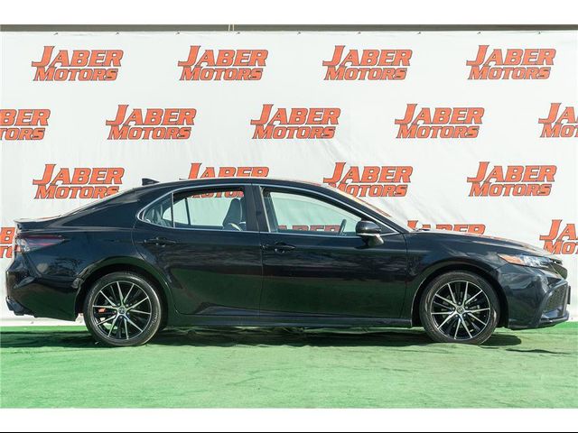 2023 Toyota Camry 