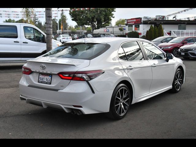 2023 Toyota Camry SE