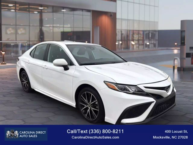 2023 Toyota Camry SE