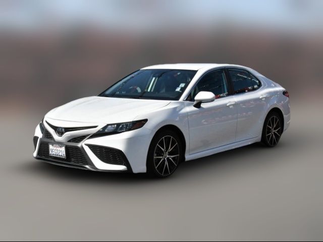 2023 Toyota Camry 