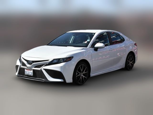 2023 Toyota Camry 