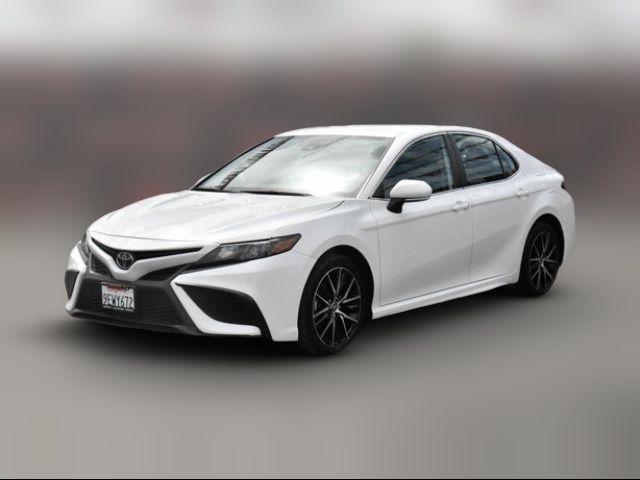 2023 Toyota Camry 