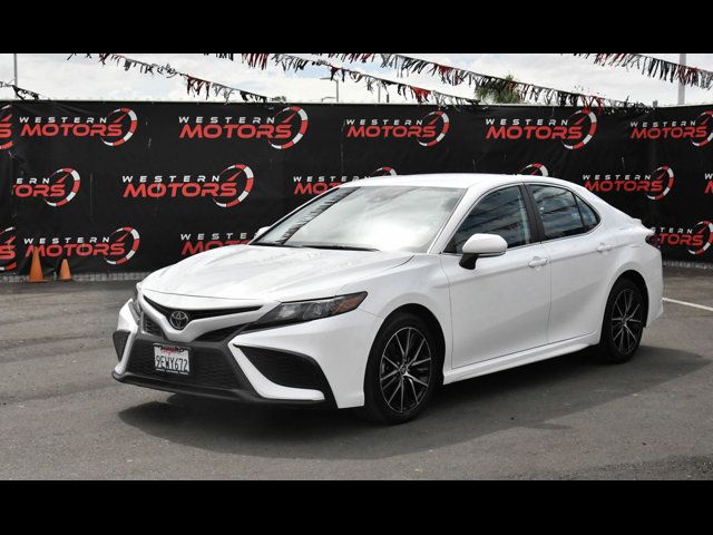 2023 Toyota Camry 