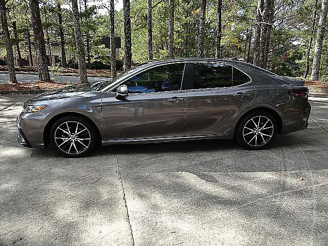 2023 Toyota Camry 