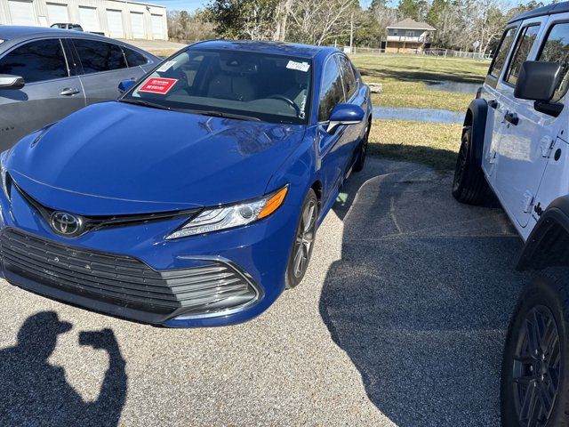 2023 Toyota Camry XLE