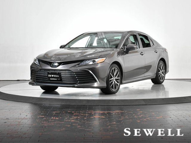 2023 Toyota Camry XLE