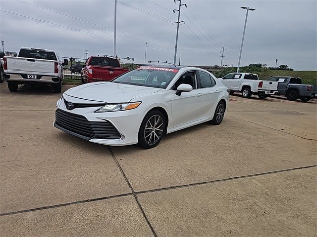 2023 Toyota Camry XLE