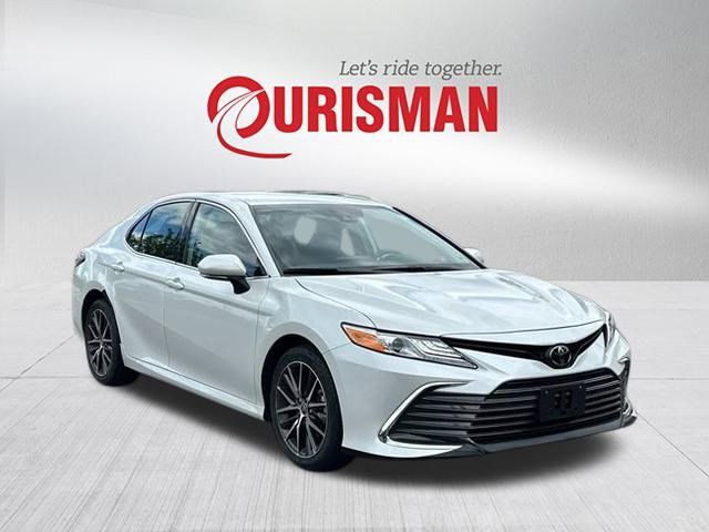 2023 Toyota Camry XLE
