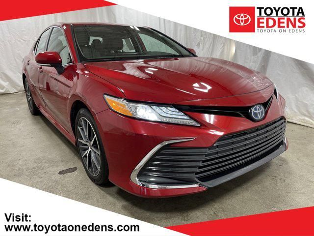 2023 Toyota Camry Hybrid XLE