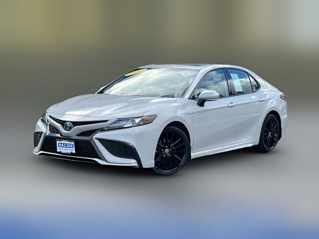 2023 Toyota Camry Hybrid XSE