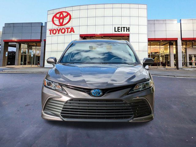 2023 Toyota Camry Hybrid LE