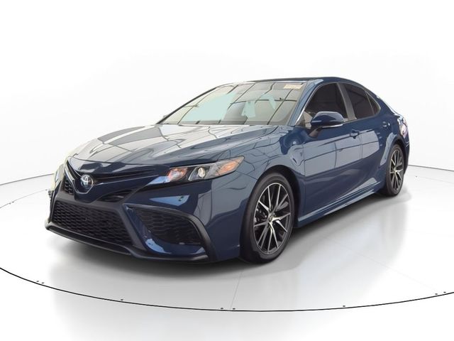 2023 Toyota Camry Hybrid SE