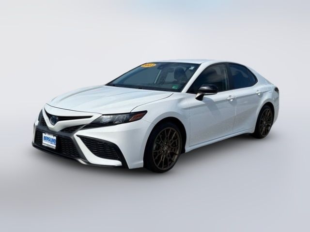 2023 Toyota Camry Hybrid SE Nightshade