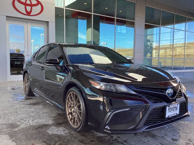 2023 Toyota Camry Hybrid SE Nightshade