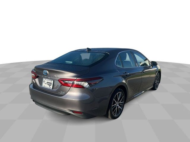 2023 Toyota Camry Hybrid XLE