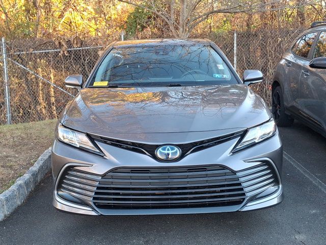 2023 Toyota Camry Hybrid LE