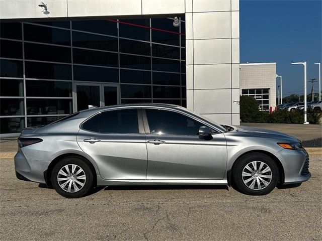 2023 Toyota Camry Hybrid LE